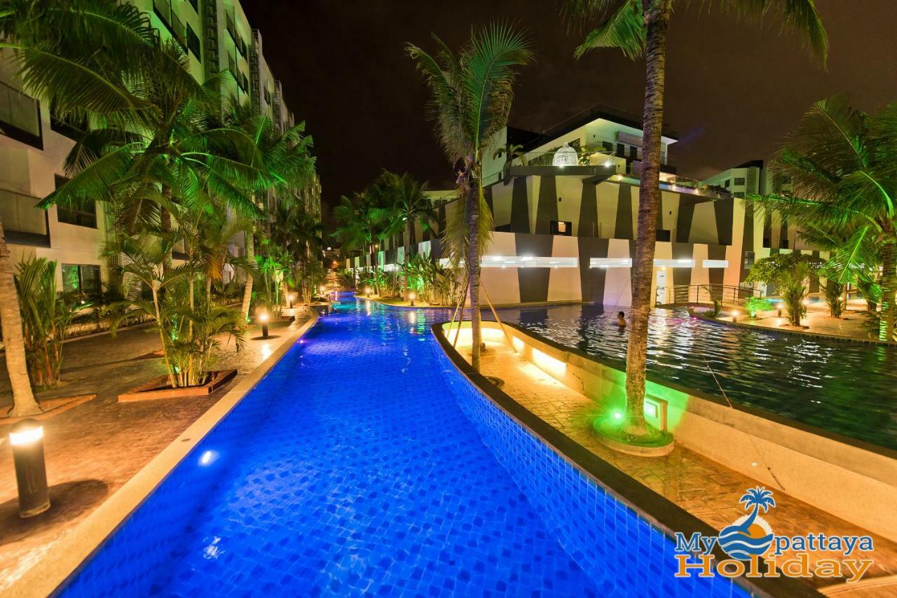 Arcadia Beach Resort Pattaya Exteriör bild